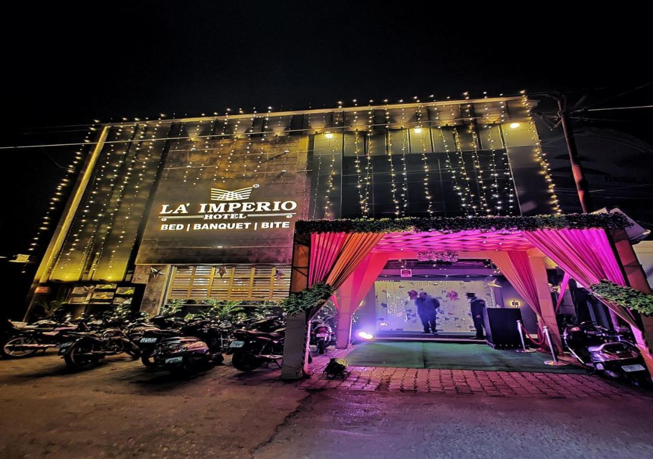 La Imperio Hotel Aligarh Exterior photo